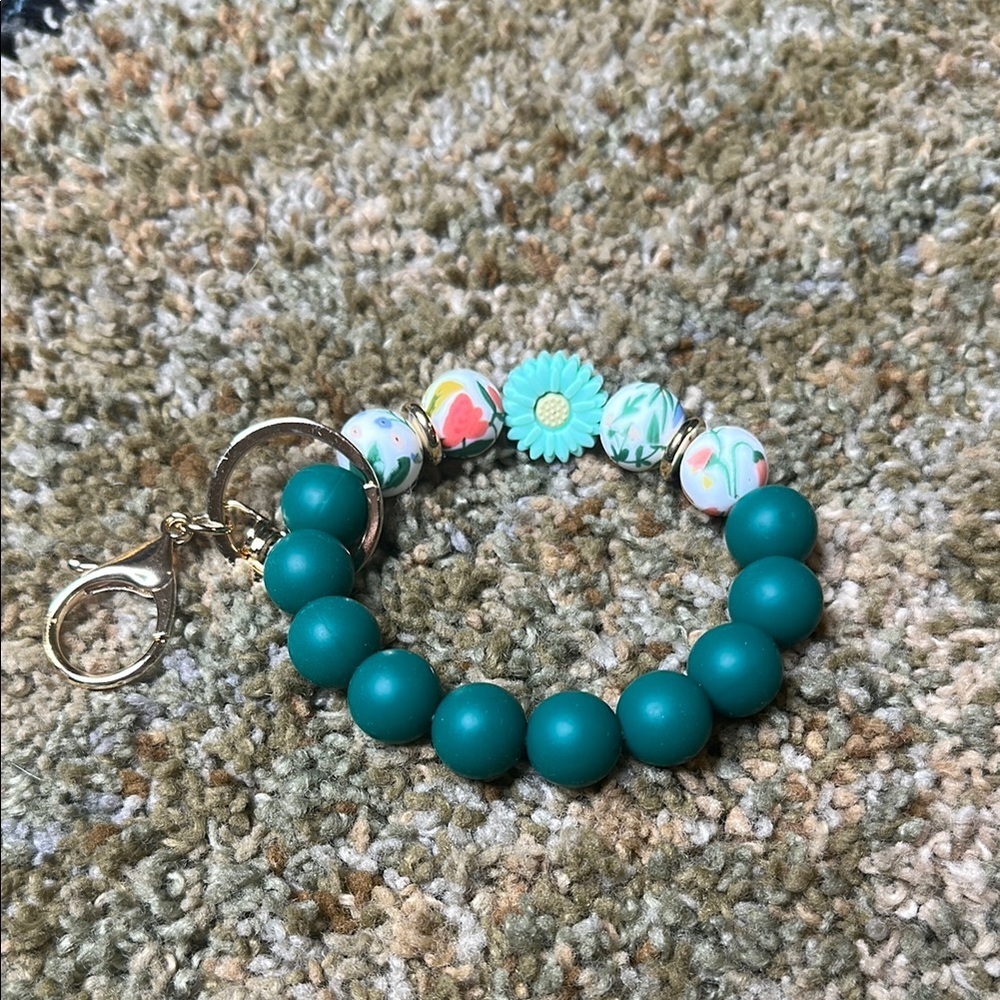 Wildflower Teal Green & White Keychain Bracelet Wristlet Silicone Beaded Gold